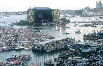 Folla oceanica per i Pink Floyd a Venezia
